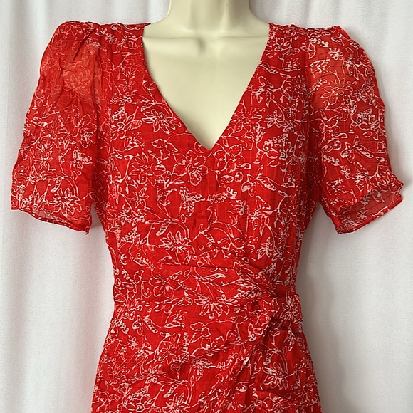 Parker NWT Pretty Red Aurora Short Sleeve Flounce Silk Dress **Size 2** 🌺🌺 - Picture 5 of 7